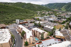 Photo 31 of 1940  PROSPECTOR AVE #420