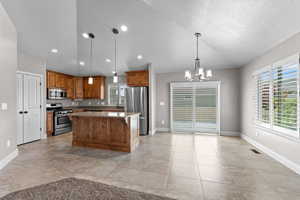 Photo 7 of 735 N TIMBER DR