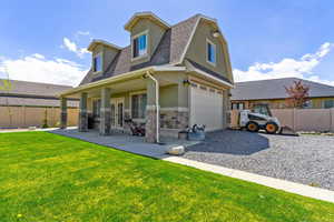 Detached Garage
