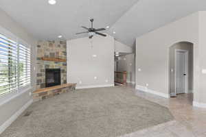 Photo 4 of 735 N TIMBER DR