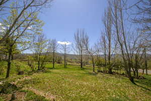 View of yard featuring a mountain view