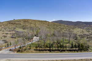View of mountain feature