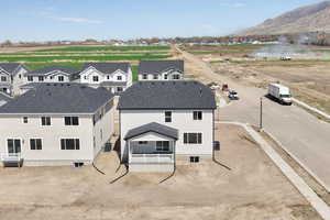 Bird's eye view with a mountain view