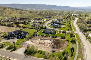 Photo 5 of 1070 N INTERLAKEN DR