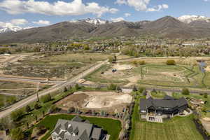 Photo 13 of 1070 N INTERLAKEN DR