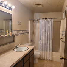 Main Bathroom on upper level