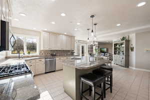 Photo 18 of 777 N 2000 W