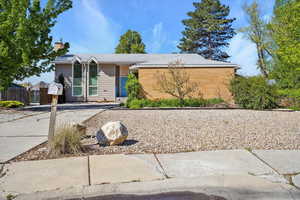 Photo 2 of 7438 S SUNHILL CIR
