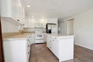Photo 10 of 7438 S SUNHILL CIR