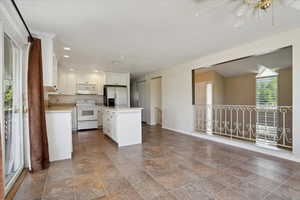 Photo 8 of 7438 S SUNHILL CIR