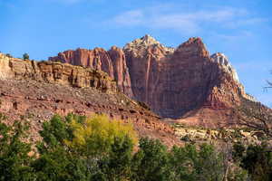View of mountain feature