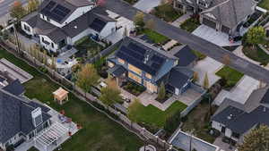 Bird's eye view featuring a residential view