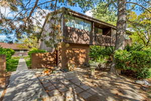Photo 1 of 2743 N EDGEWOOD DR