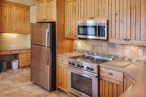 Photo 62 of 690 N 1100 W