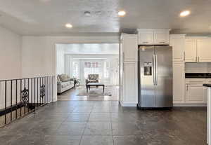 Photo 18 of 443 N MORTON DR