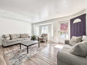 Photo 4 of 443 N MORTON DR
