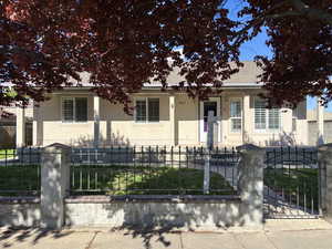 Photo 2 of 443 N MORTON DR