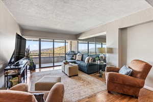 Photo 12 of 3125 E KENNEDY DR #902