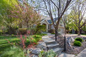 Photo 51 of 99 W BORDEAUX LN