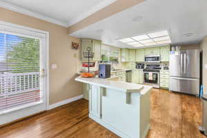 Photo 11 of 1451 N PARKWAY DR