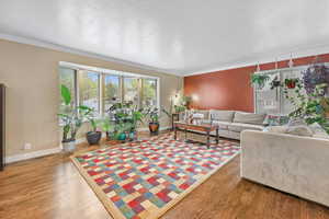 Photo 6 of 1451 N PARKWAY DR