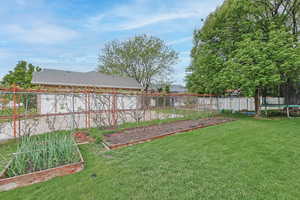 Photo 43 of 1451 N PARKWAY DR