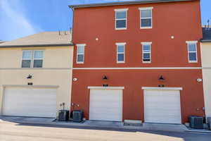Photo 21 of 777 W 2150 N