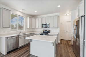 Photo 9 of 4194 W 6025 S
