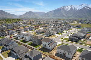 Aerial view featuring a mountain view and a residential view