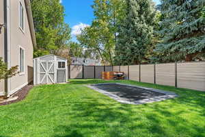 Photo 32 of 355 W 4020 N