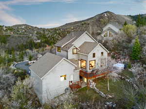 Bird's eye view featuring a mountain view