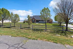 Photo 3 of 9138 N DEERFIELD CIR