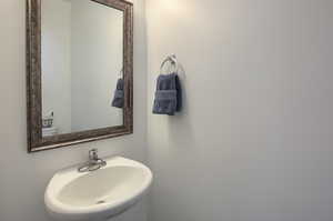 Bathroom featuring a sink
