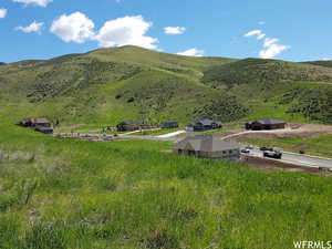 View of mountain feature