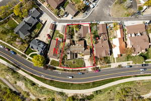 Bird's eye view with a residential view