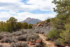 View of mountain feature