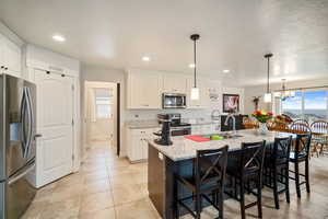 Photo 9 of 125 E CHRISTLEY LN