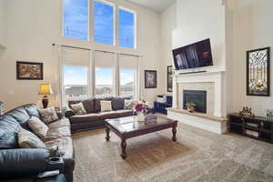 Photo 7 of 125 E CHRISTLEY LN