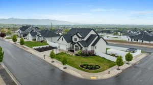 Photo 40 of 125 E CHRISTLEY LN