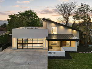 Photo 1 of 3520 S WESTWOOD DR