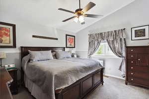 Large owners suite w/ walk in closet and private bathroom (remodeled in 2024)