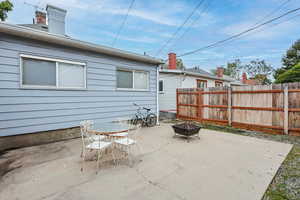 Private, fenced patio