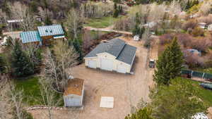 Birds eye view of property