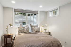 Photo 23 of 1704 E HERBERT AVE