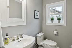 Photo 15 of 1704 E HERBERT AVE