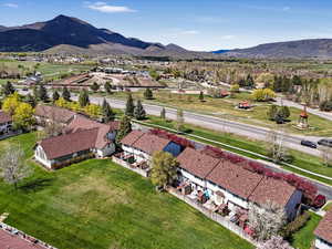 Aerial view with a residential view and a mountain view