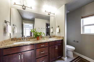 Photo 5 of 1096 S MEADOW WALK DR