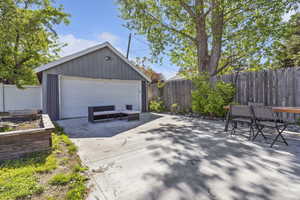 Detached garage with fence