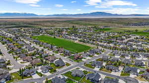 Photo 66 of 298 N 3475 W