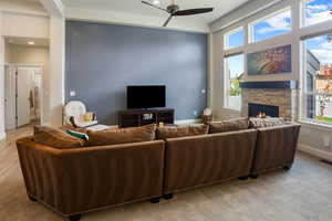 Photo 10 of 298 N 3475 W